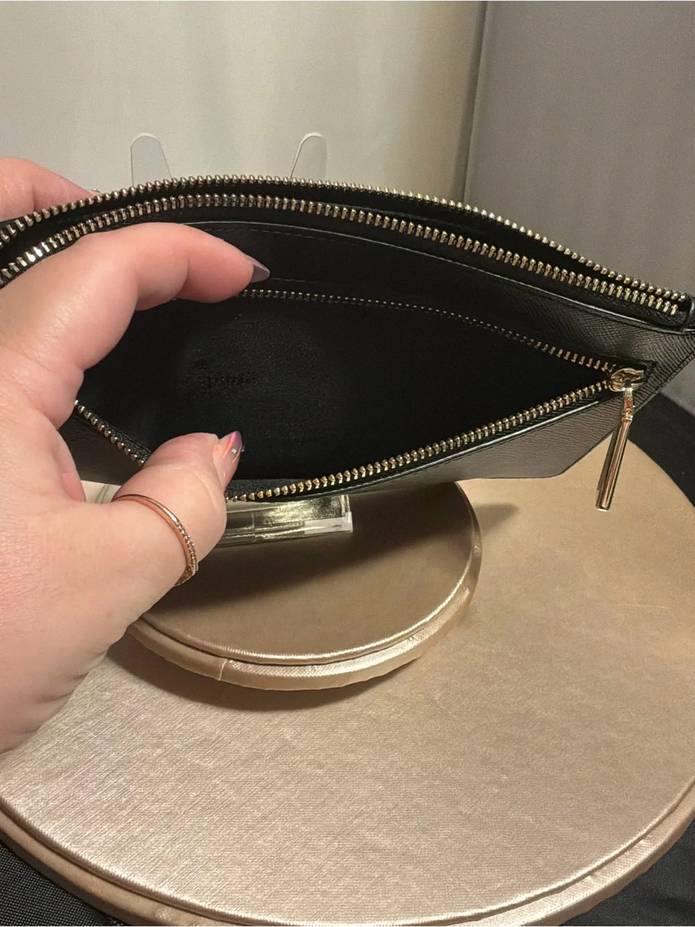 kate spade Staci medium L Zip Black Leather Wristlet